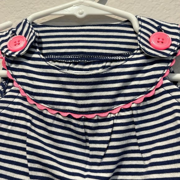 Carter’s play wear one piece dress size: 9 months - Picture 5 of 7